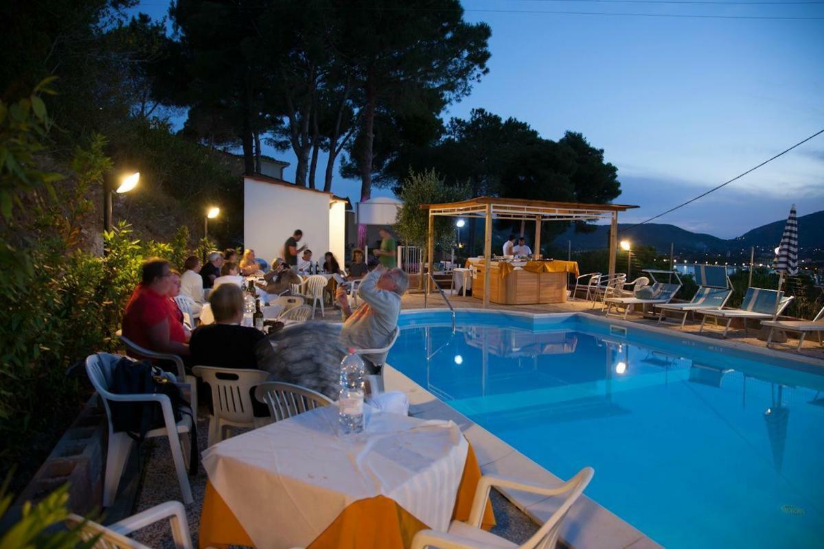 VacanzaMareDUE 2 Residence Marina di Campo Exterior foto